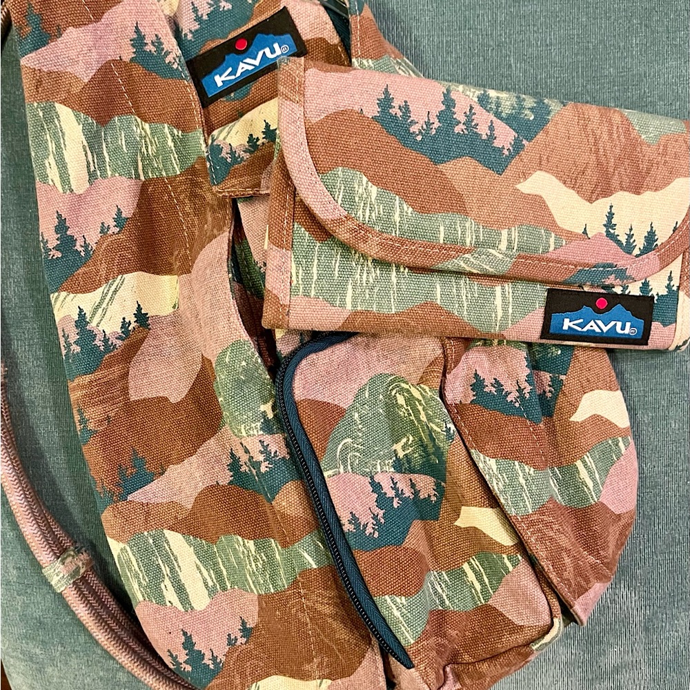 KAVU Rope Sling Bag & Matching Wallet